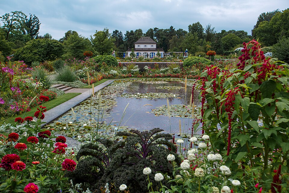 Großer Teich im Botanischen Garten